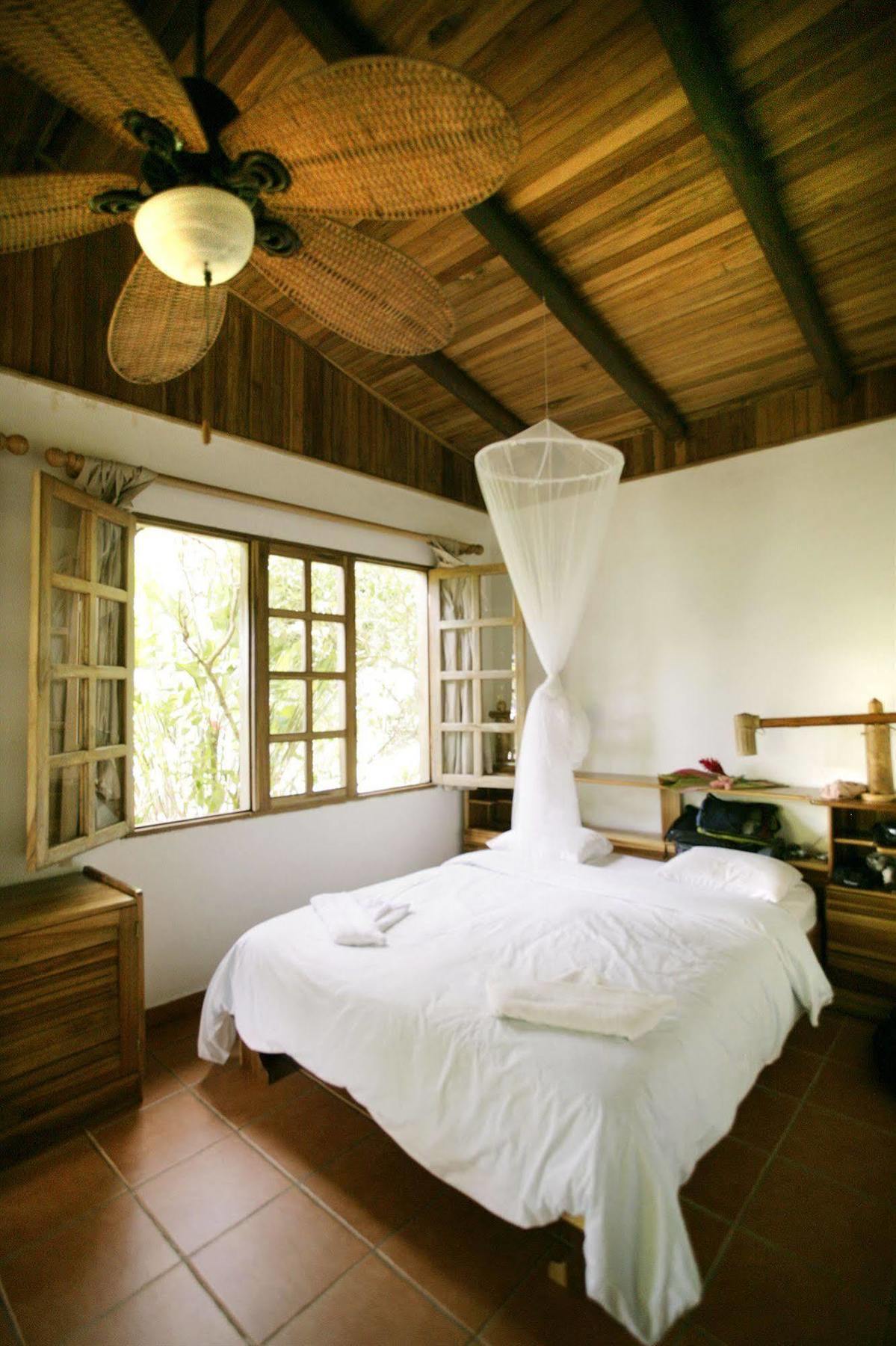 Rancho Margot Sustainable & Self Sufficient Eco Lodge El Castillo Exterior photo